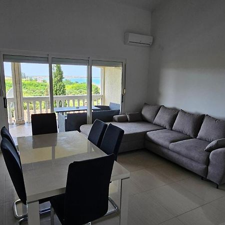 Elizabeta Apartments Nin Εξωτερικό φωτογραφία