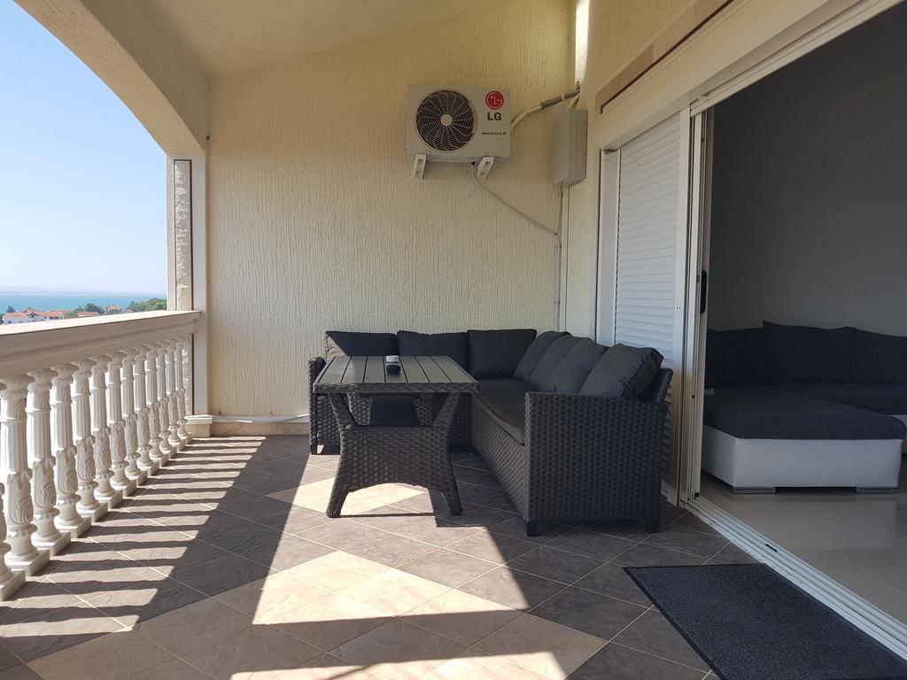 Elizabeta Apartments Nin Εξωτερικό φωτογραφία
