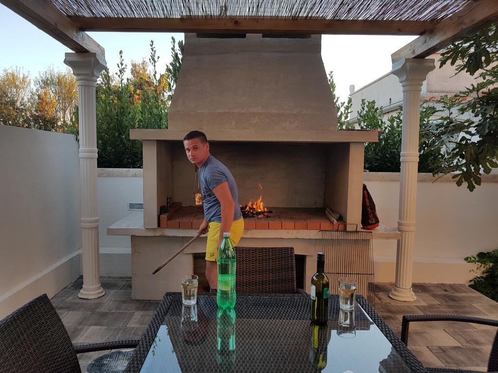 Elizabeta Apartments Nin Εξωτερικό φωτογραφία