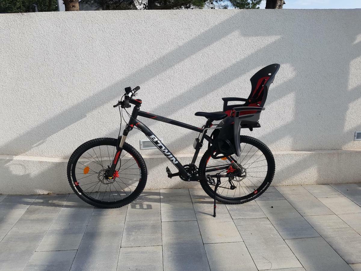 Elizabeta Apartments Nin Εξωτερικό φωτογραφία